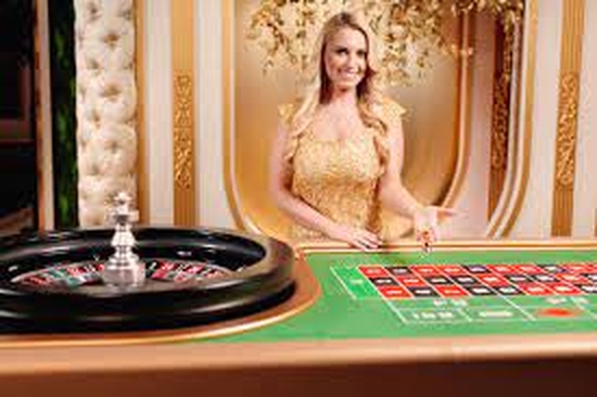 The Salon Prive Roulette 1 Online Slot Demo Game by Evolution Gaming
