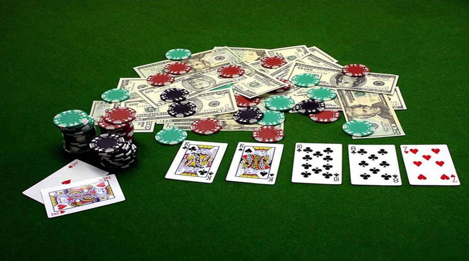 The Oasis Poker (GamesOs) Online Slot Demo Game by GamesOS